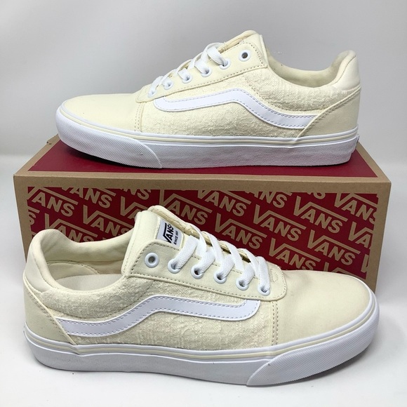 Vans Ward Deluxe Comfort Women Sneakers - Picture 2 of 10